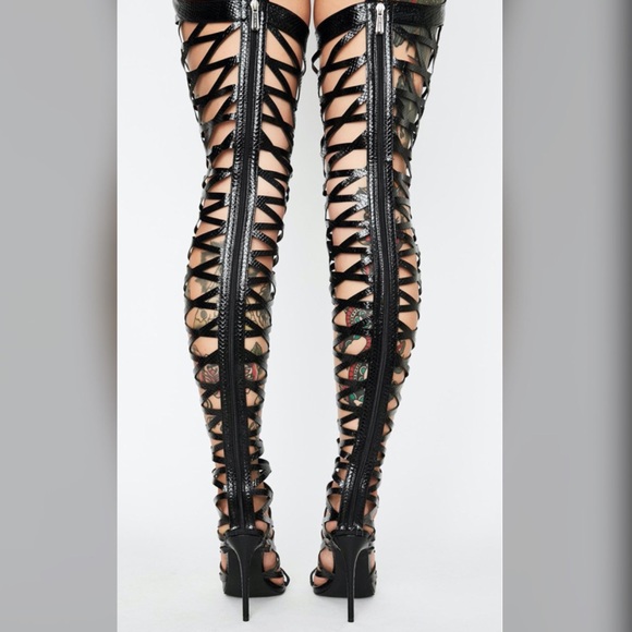 ☠️ Last Pair!!! Black Belted Thigh High Boots - Picture 3 of 5